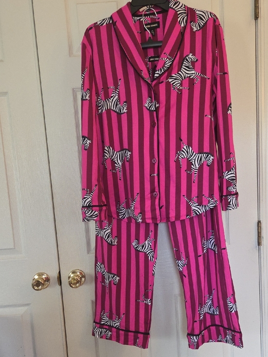 Room Service Other - NWOT Room Service PJs - Sz L